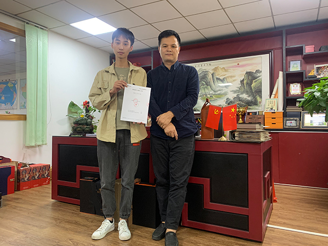 办公室桃子视频免费下载观看动漫