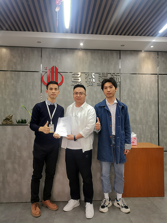 桃子视频官网在线观看免费装饰